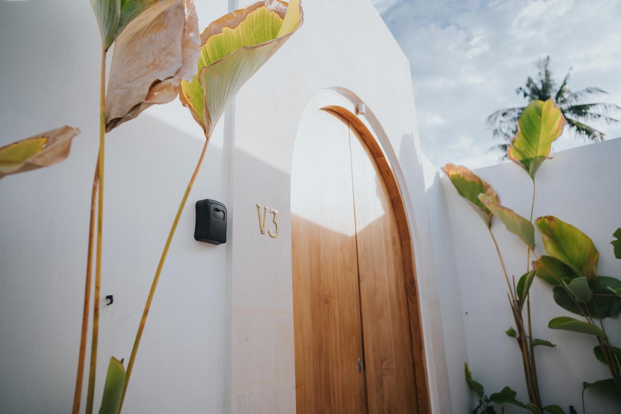 Brandon Villa Lovina With Private Pool Экстерьер фото
